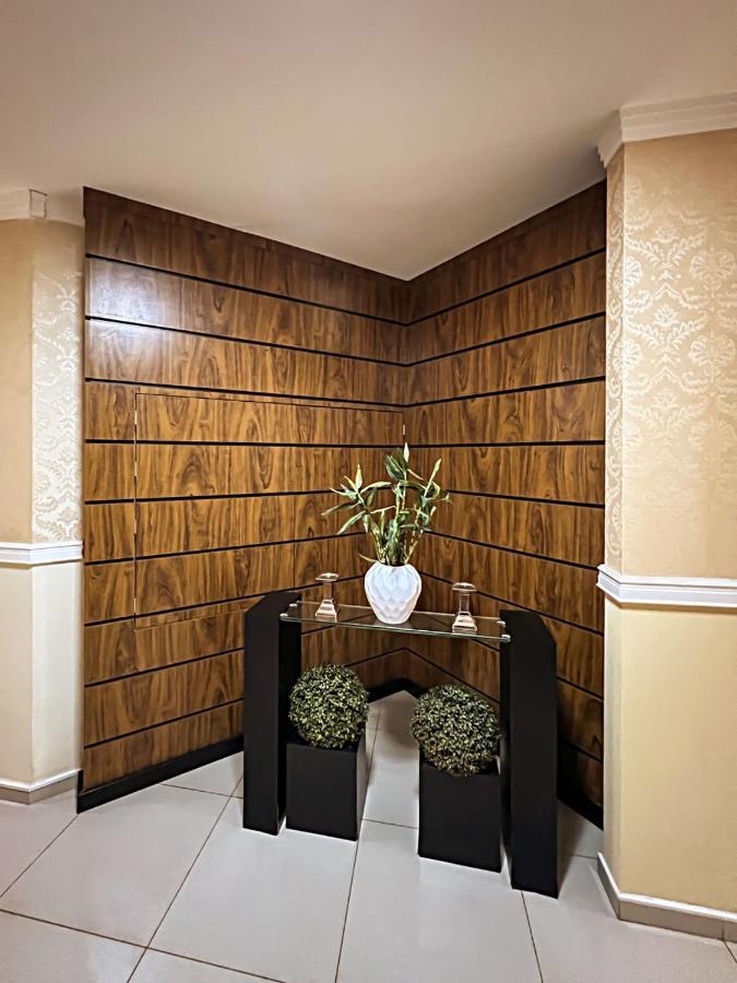Отель Goldmen Business Cianorte Экстерьер фото