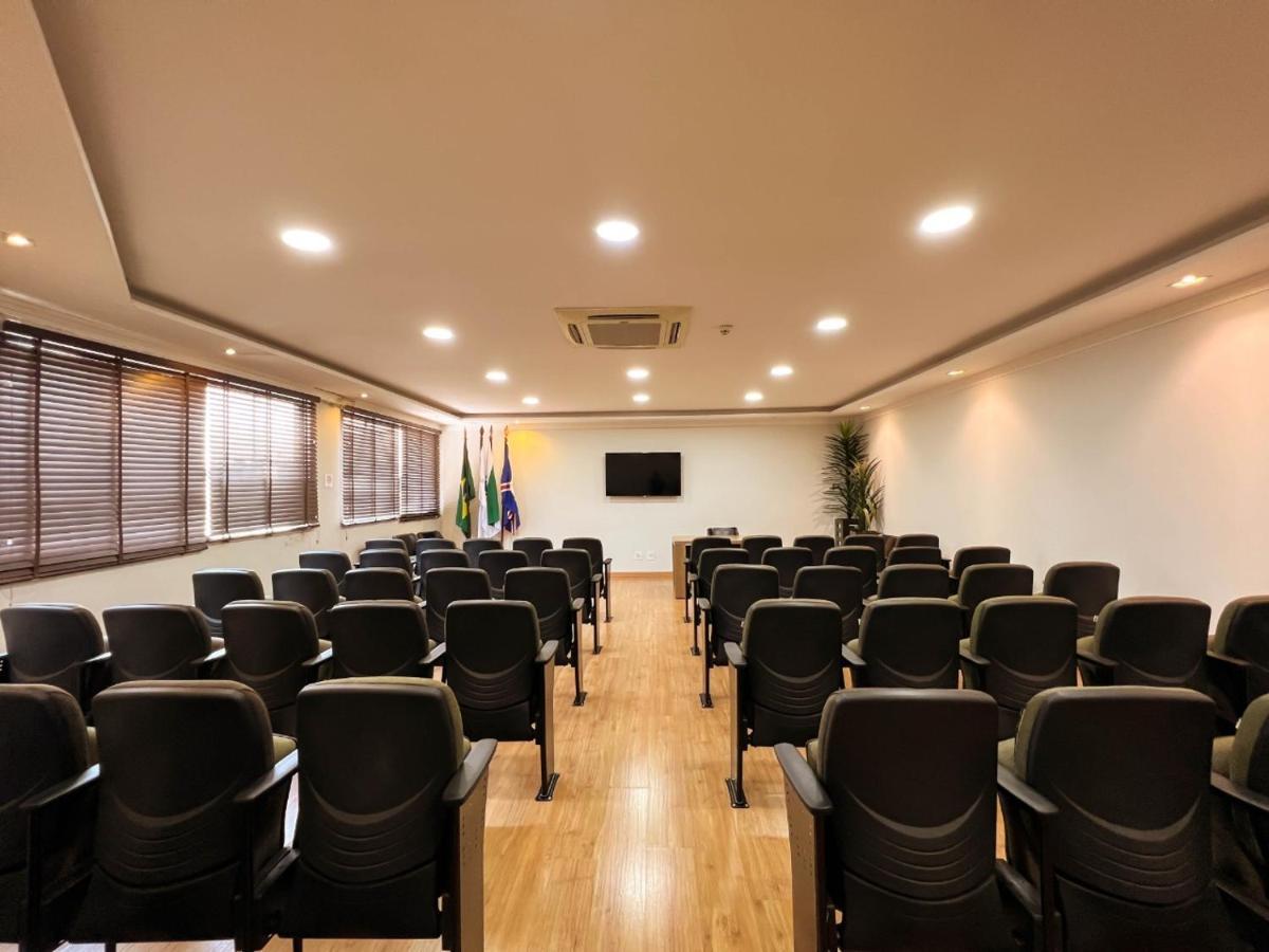 Отель Goldmen Business Cianorte Экстерьер фото