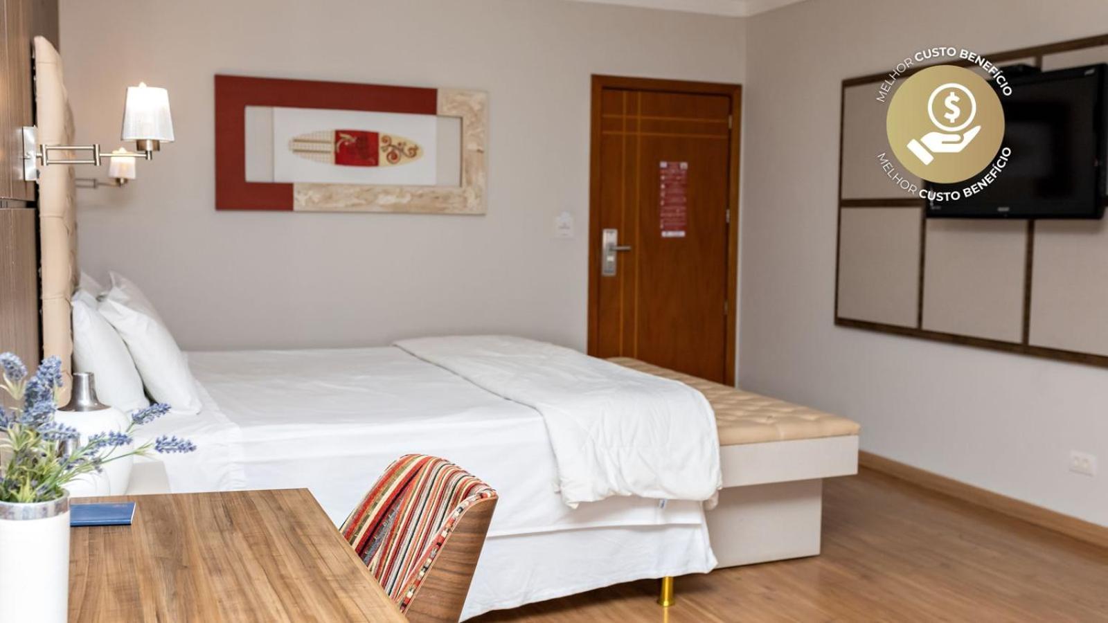 Отель Goldmen Business Cianorte Экстерьер фото